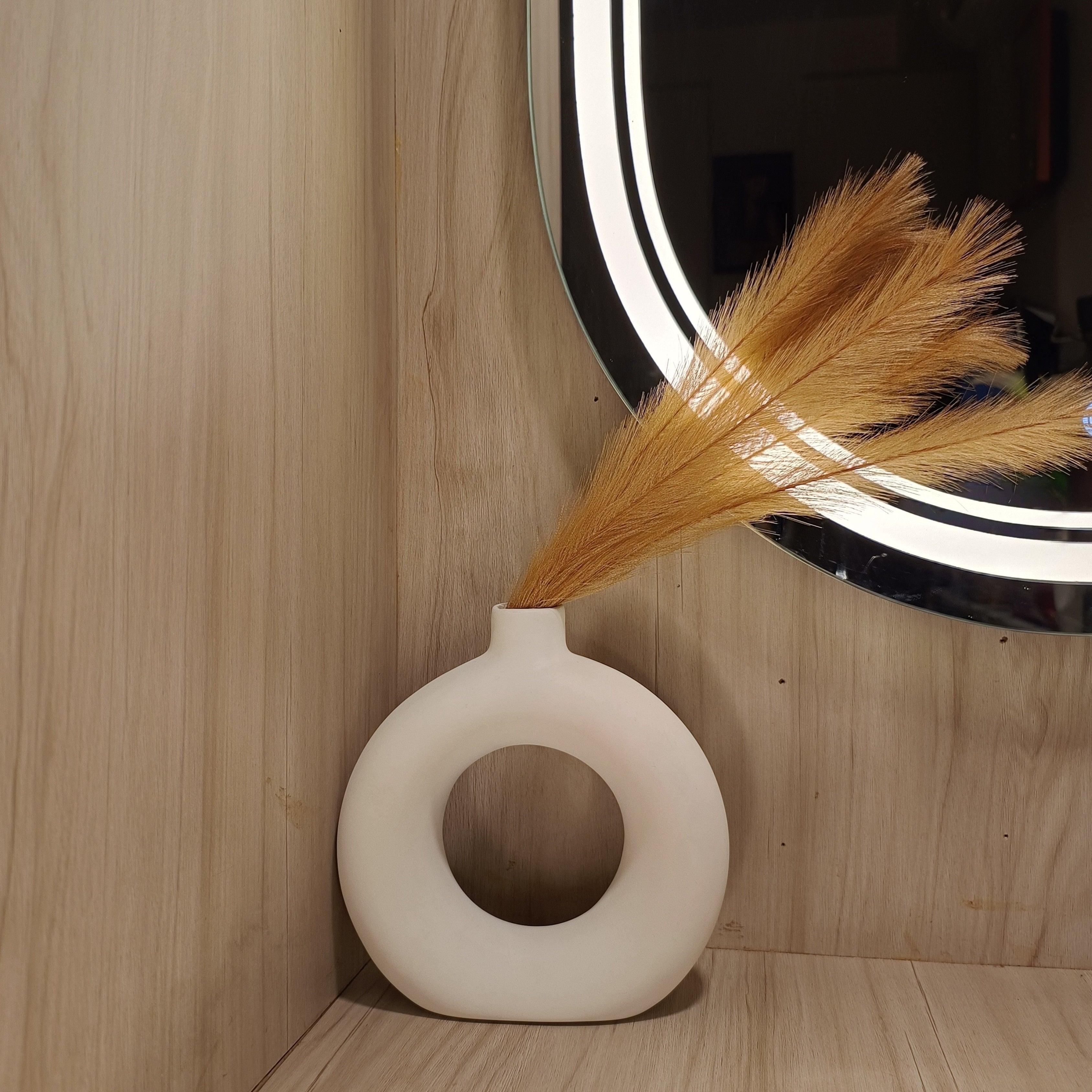 Donut Vase – White (Set of 2)