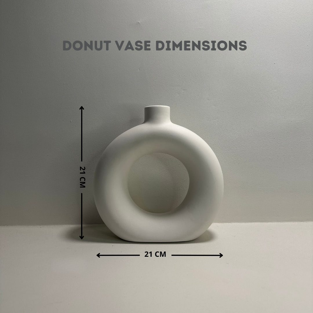 Donut Vase – White (Set of 2)
